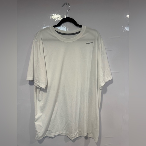 Nike Other - Nike Men's White T-Shirt